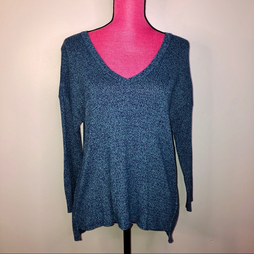 AEO V-Neck Pullover Sweater